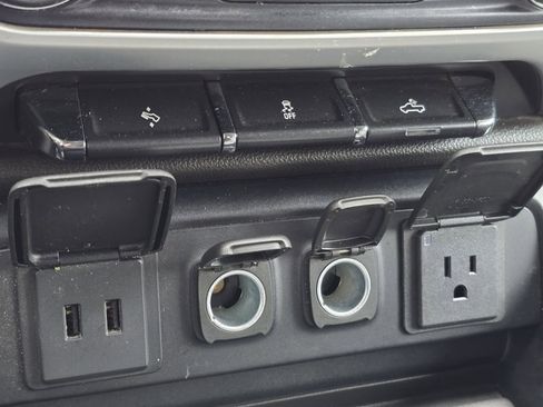 Used 2016 GMC Sierra 1500 SLT image 8