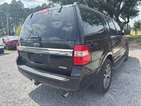 Used 2017 Ford Expedition XLT w/ Equipment Group 202A image 7