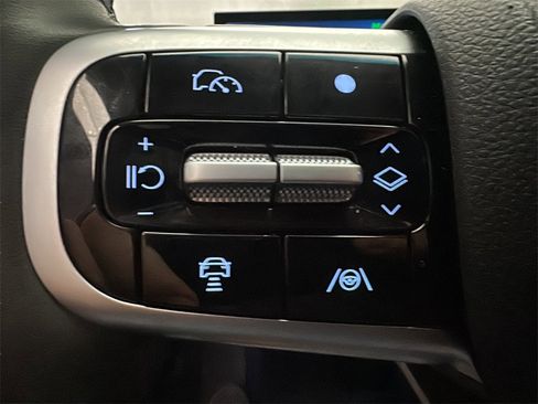 Certified 2025 Genesis GV80 2.5T Prestige image 24