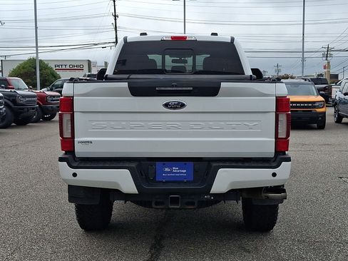 Certified 2022 Ford F350 Lariat w/ Tremor Off-Road Package AWD/4WD image 9