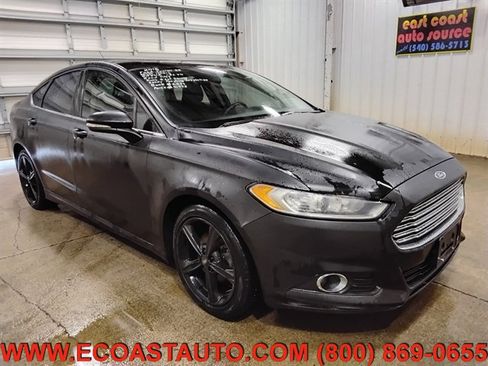 Used 2016 Ford Fusion SE image 1