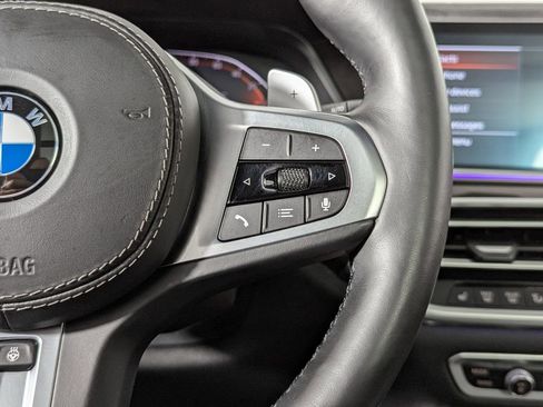 Used 2021 BMW X5 xDrive40i w/ M Sport Package image 34