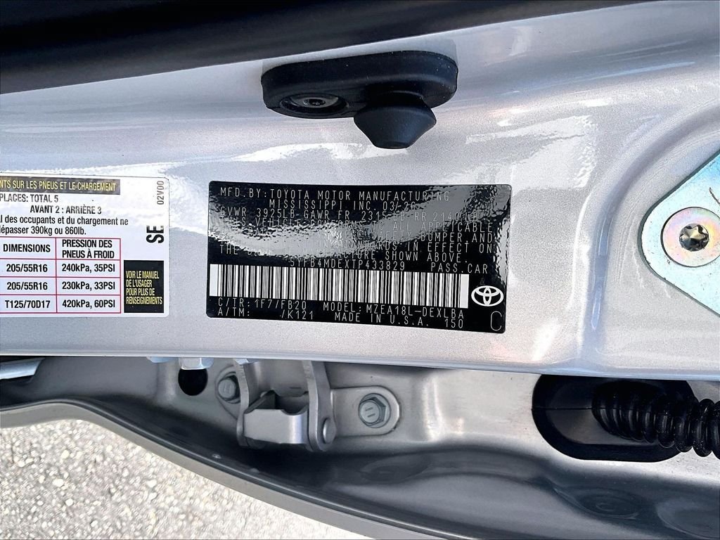 Used 2026 Toyota Corolla LE FWD image 35