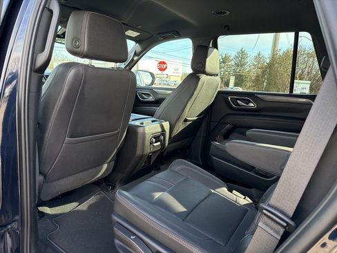 Used 2022 Chevrolet Tahoe RST w/ Luxury Package image 14