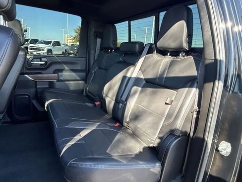Used 2022 Chevrolet Silverado 3500 High Country image 26