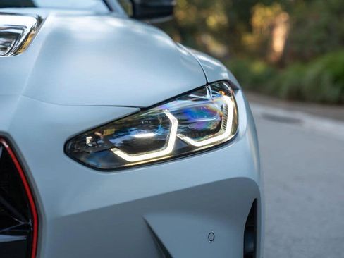 Used 2023 BMW M4 CSL image 36