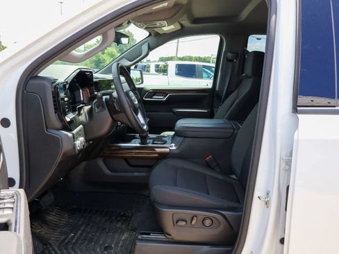 New 2026 GMC Sierra 1500 Elevation w/ Preferred Package AWD/4WD image 6