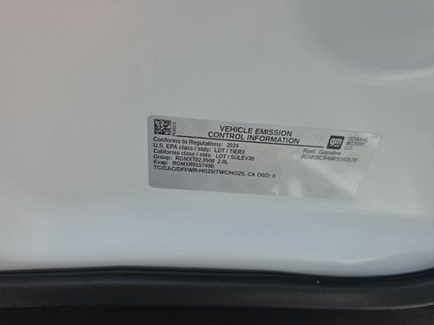 Used 2024 Chevrolet Blazer LT w/ Convenience Package FWD image 11