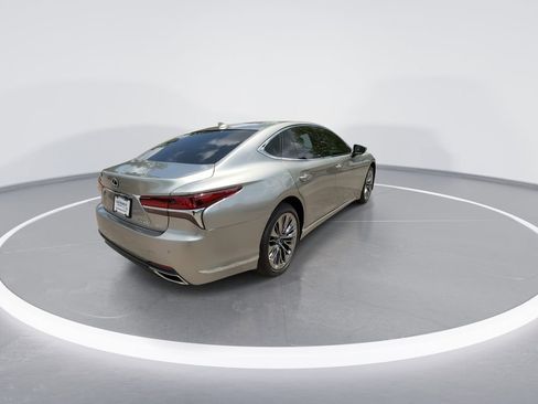 Used 2019 Lexus LS 500 AWD w/ Interior Upgrade Package image 8
