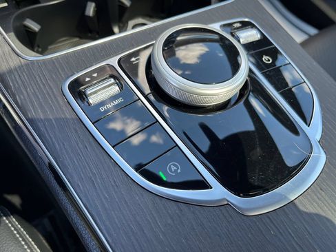 Certified 2021 Mercedes-Benz C 300 4MATIC Sedan image 24