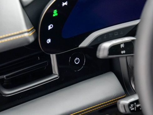 New 2025 Porsche Taycan Turbo S image 21