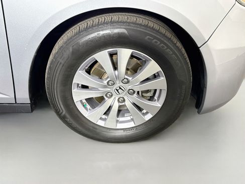 Used 2016 Honda Odyssey EX image 30