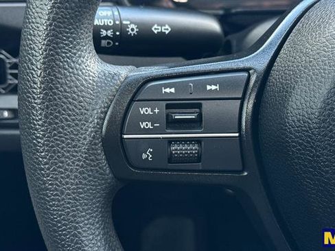 Used 2023 Honda Accord EX image 25