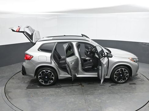 Used 2025 BMW X1 M35i w/ Premium Package image 52