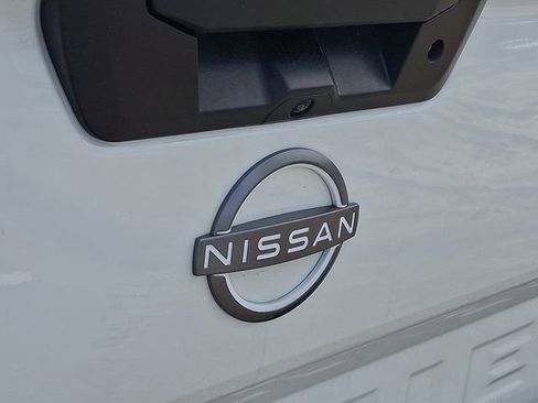 Certified 2024 Nissan Frontier S image 30