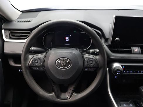 Certified 2025 Toyota RAV4 XLE image 23