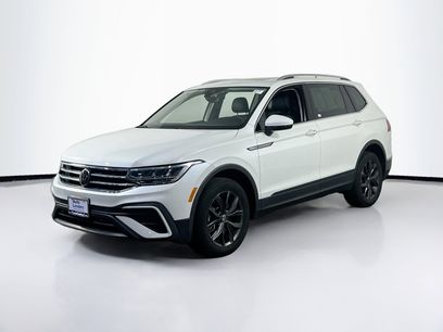 Used 2023 Volkswagen Tiguan SE