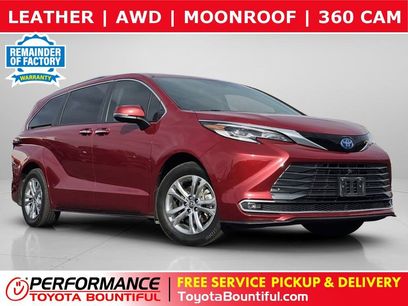 Used 2023 Toyota Sienna Platinum