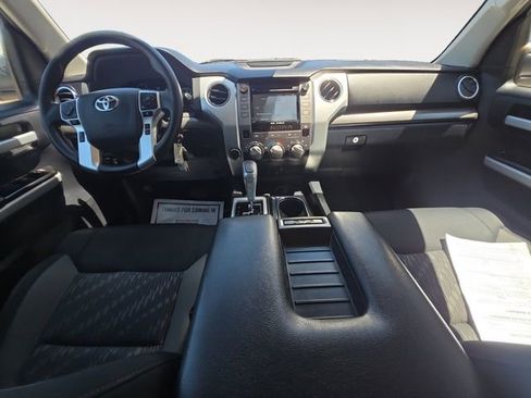 Used 2019 Toyota Tundra SR5 AWD/4WD image 10