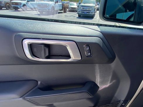 New 2026 Ford Bronco Outer Banks AWD/4WD image 11