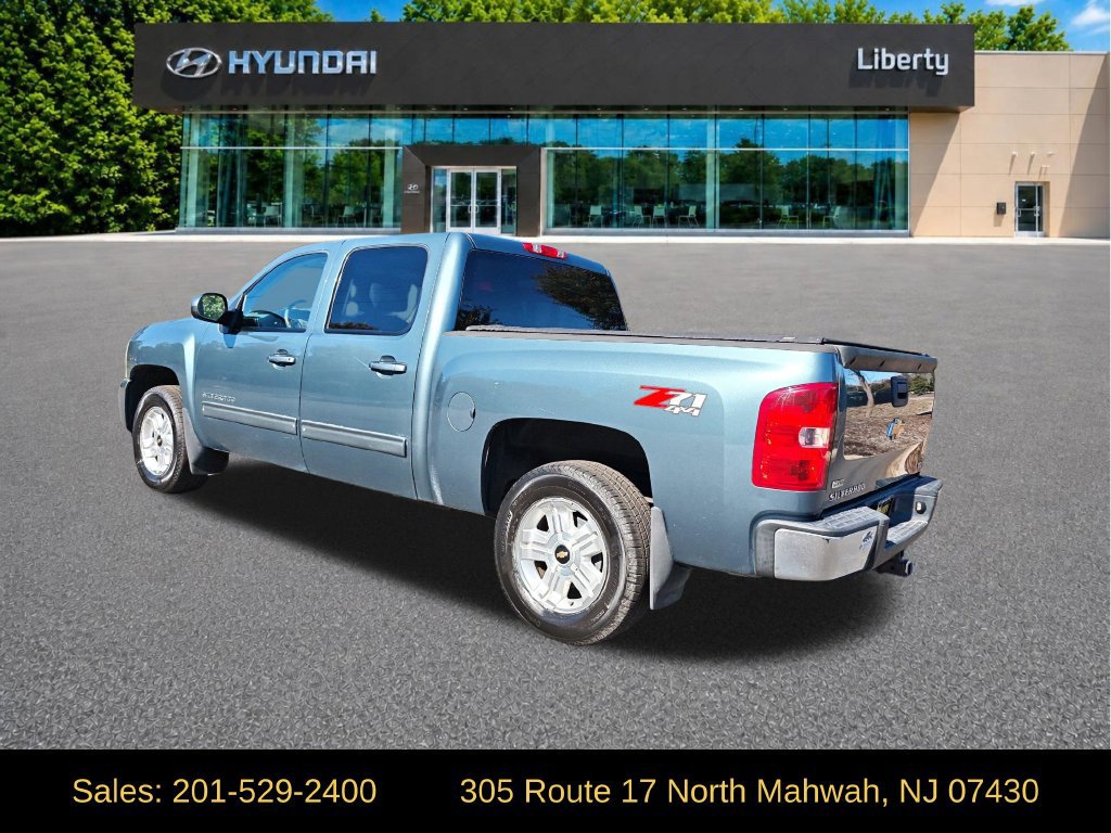 Used 2010 Chevrolet Silverado 1500 LTZ w/ LTZ Plus Package AWD/4WD image 3