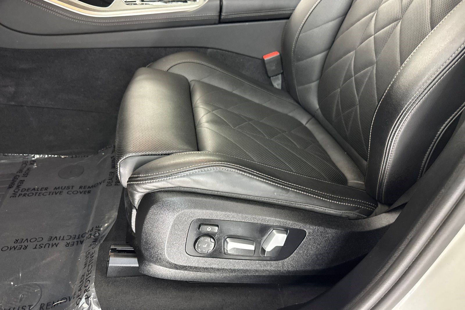 Certified 2025 BMW X5 sDrive40i w/ M Sport Package RWD image 15