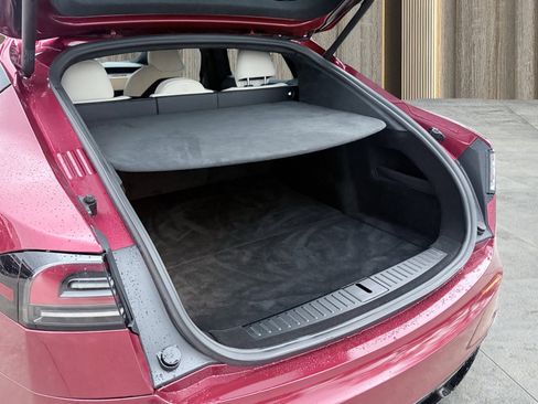 Used 2023 Tesla Model S Plaid image 19