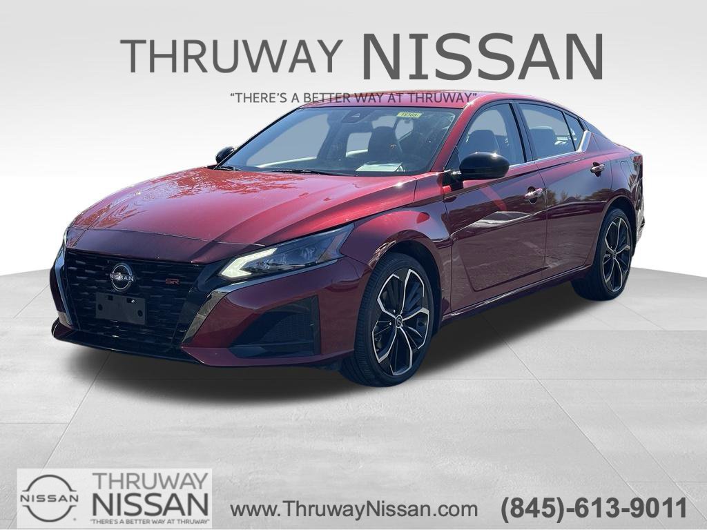 Certified 2023 Nissan Altima 2.5 SR AWD/4WD image 1