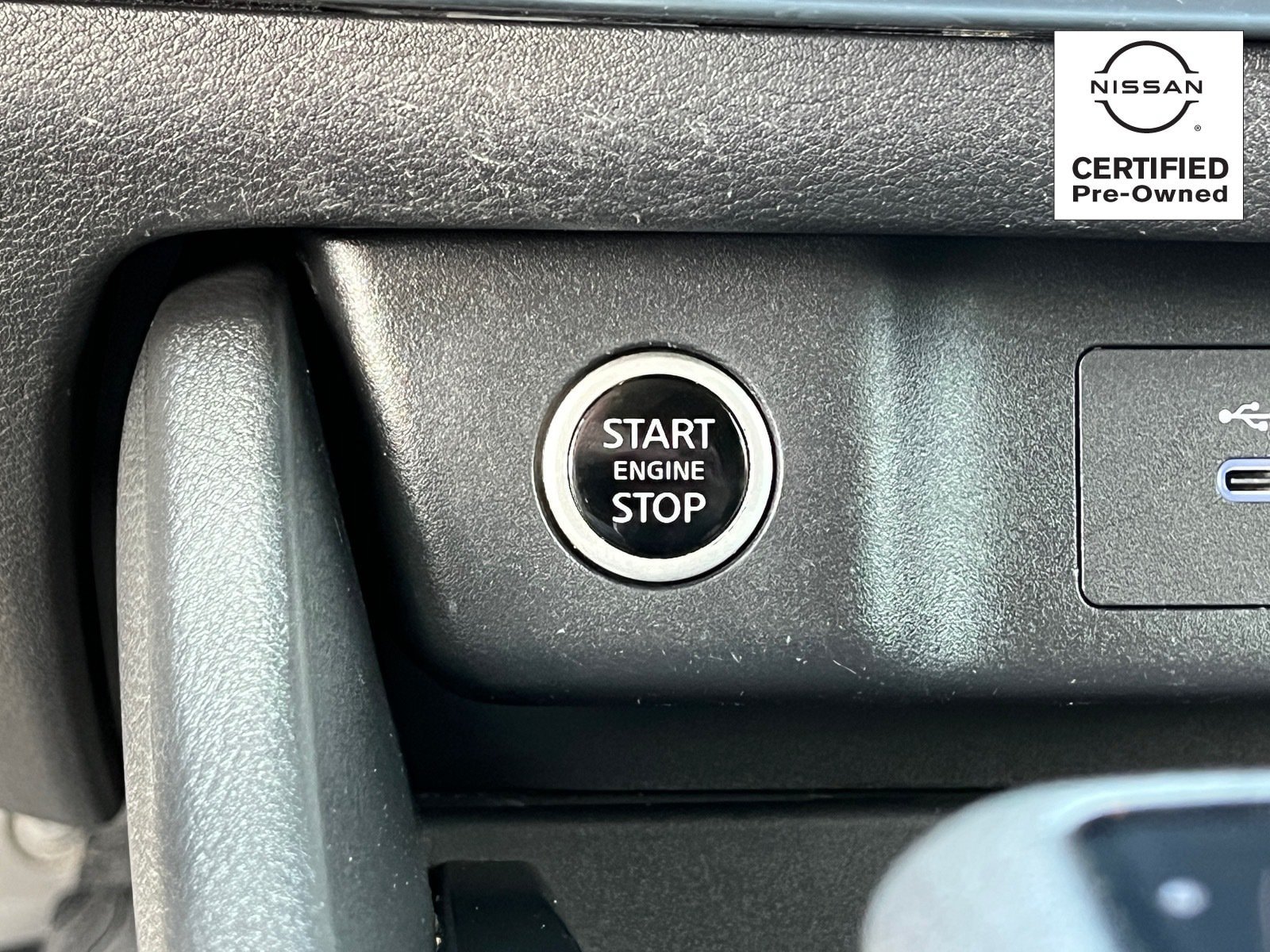 Certified 2023 Nissan Rogue SV w/ SV Premium B Package FWD image 22