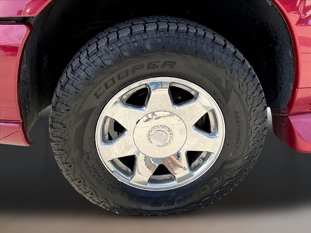 Used 2004 Cadillac Escalade EXT AWD/4WD image 35