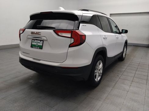 Used 2022 GMC Terrain SLE w/ Driver Convenience Package FWD image 9