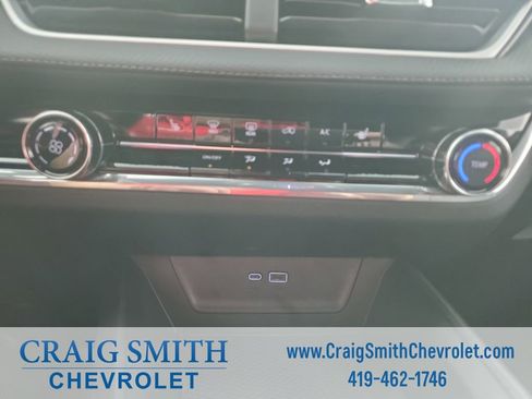 Used 2025 Chevrolet Equinox LT w/ Safety and Technology Package image 26