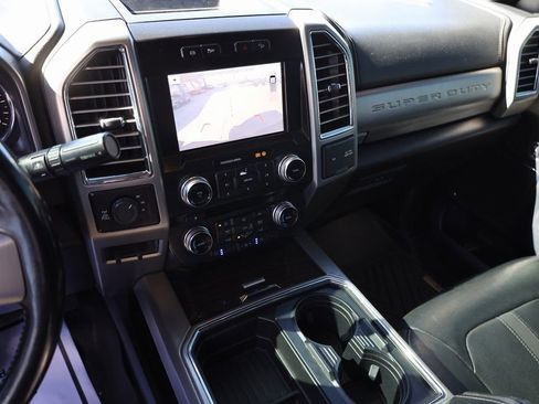 Used 2017 Ford F350 Platinum w/ FX4 4x4 Off Road Package image 15