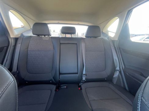 Used 2025 Kia Seltos S image 37