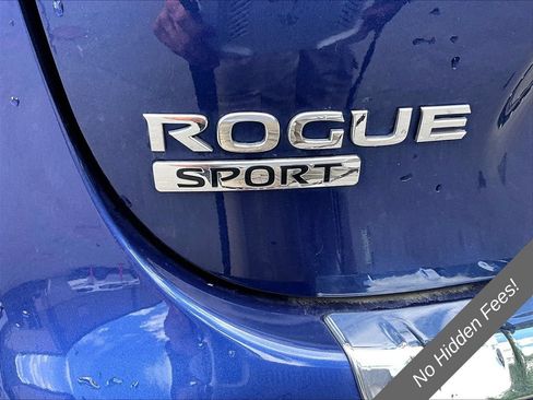 Used 2021 Nissan Rogue Sport SV AWD/4WD image 6