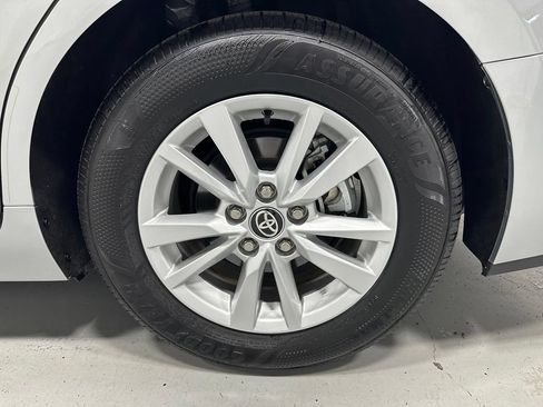Used 2026 Toyota Camry LE FWD image 64