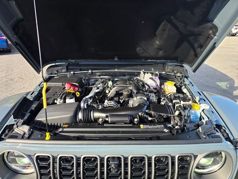 New 2026 Jeep Wrangler Unlimited Rubicon w/ Safety Group image 25