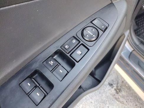 Used 2017 Hyundai Tucson SE Plus image 13