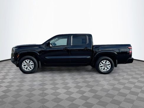 Used 2024 Nissan Frontier SV w/ SV Convenience Package RWD image 8