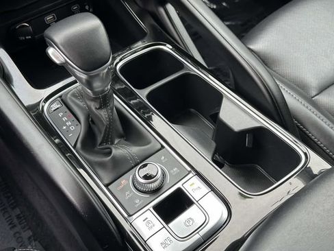Used 2023 Kia Telluride S AWD/4WD image 9