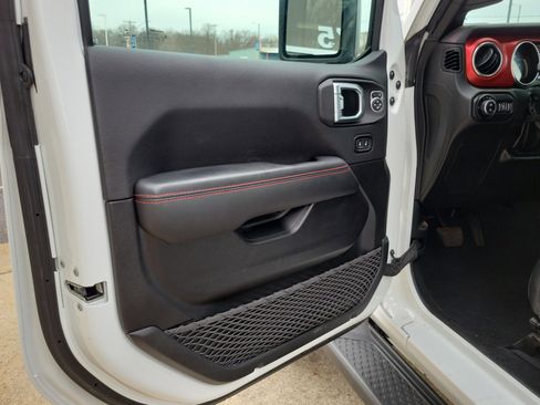 Used 2022 Jeep Gladiator Rubicon w/ LED Lighting Group image 6