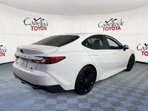 New 2026 Toyota Camry SE image 7