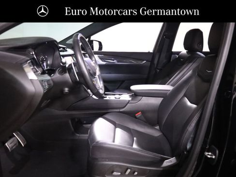 Used 2023 Cadillac XT5 Sportv AWD/4WD image 41