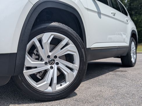 Used 2021 Volkswagen Atlas SE w/ Panoramic Sunroof Package FWD image 35