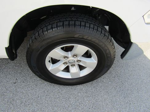 Used 2023 RAM 1500 Classic SLT w/ Trailer & Traction Group image 12