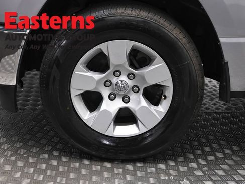 Used 2022 RAM 1500 Big Horn RWD image 31