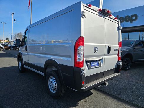 New 2026 RAM ProMaster 1500 w/ Convenience Group image 3