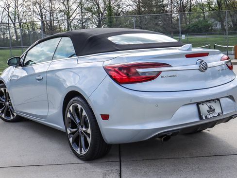 Used 2016 Buick Cascada Premium image 14