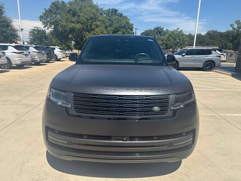 Used 2025 Land Rover Range Rover Autobiography AWD/4WD image 2