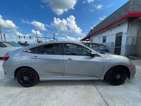 Used 2018 Honda Civic LX image 3